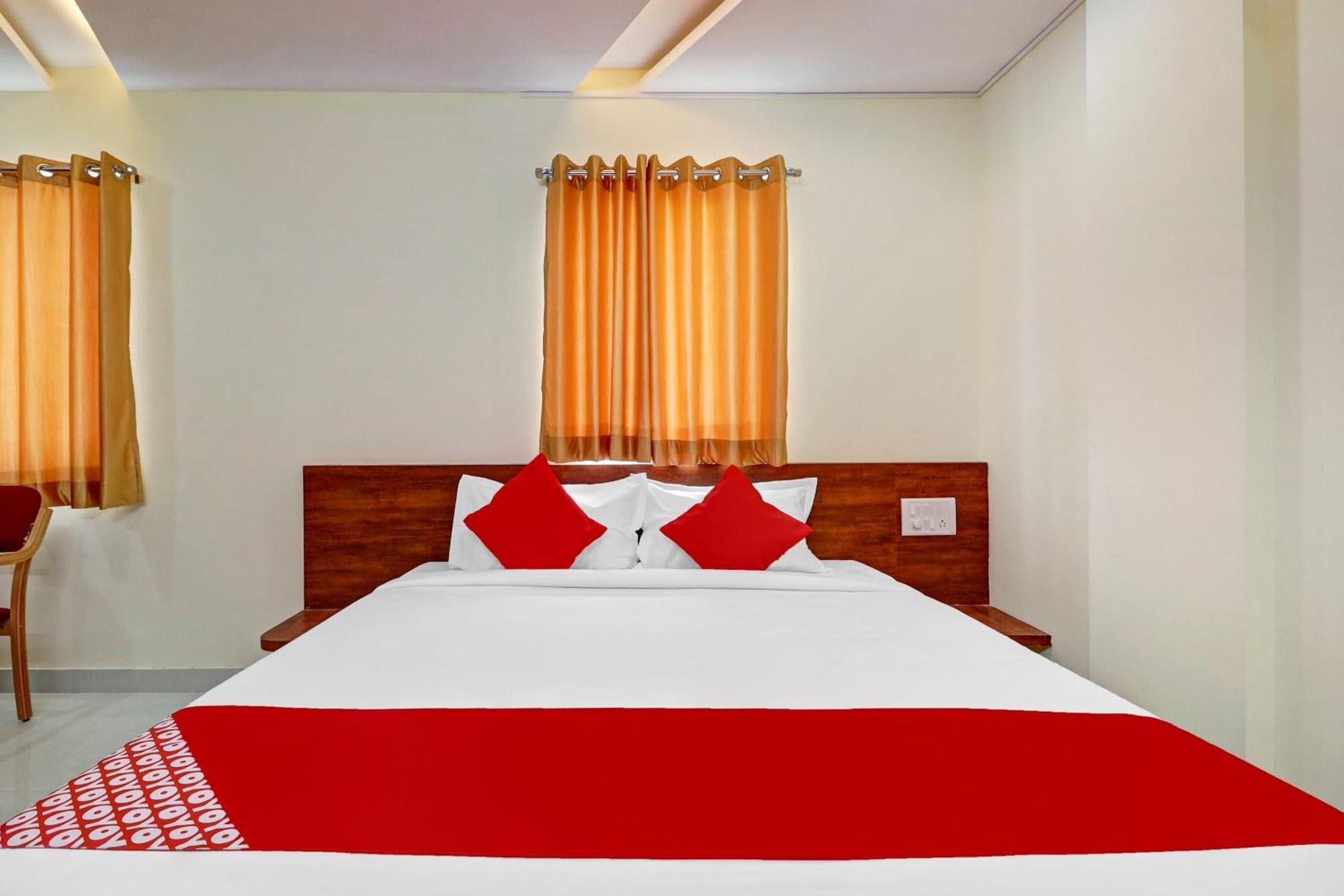 Super Hotel O Silver House Near Mantri Square Mall Bangalore Dış mekan fotoğraf